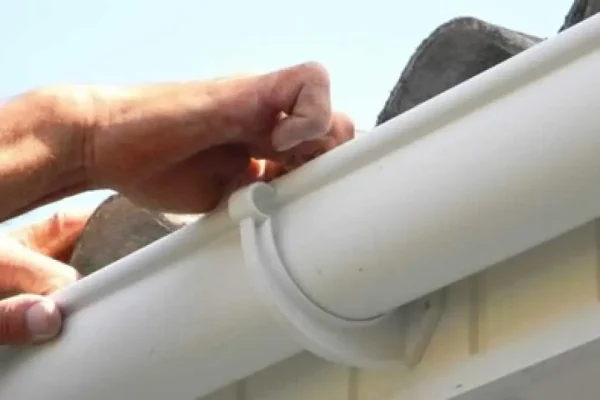 pipe-gutter-hangers-1200x720-1